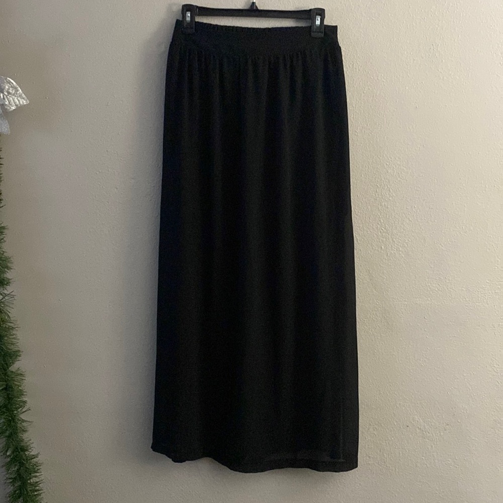 Sheer, black maxi skirt. Size medium